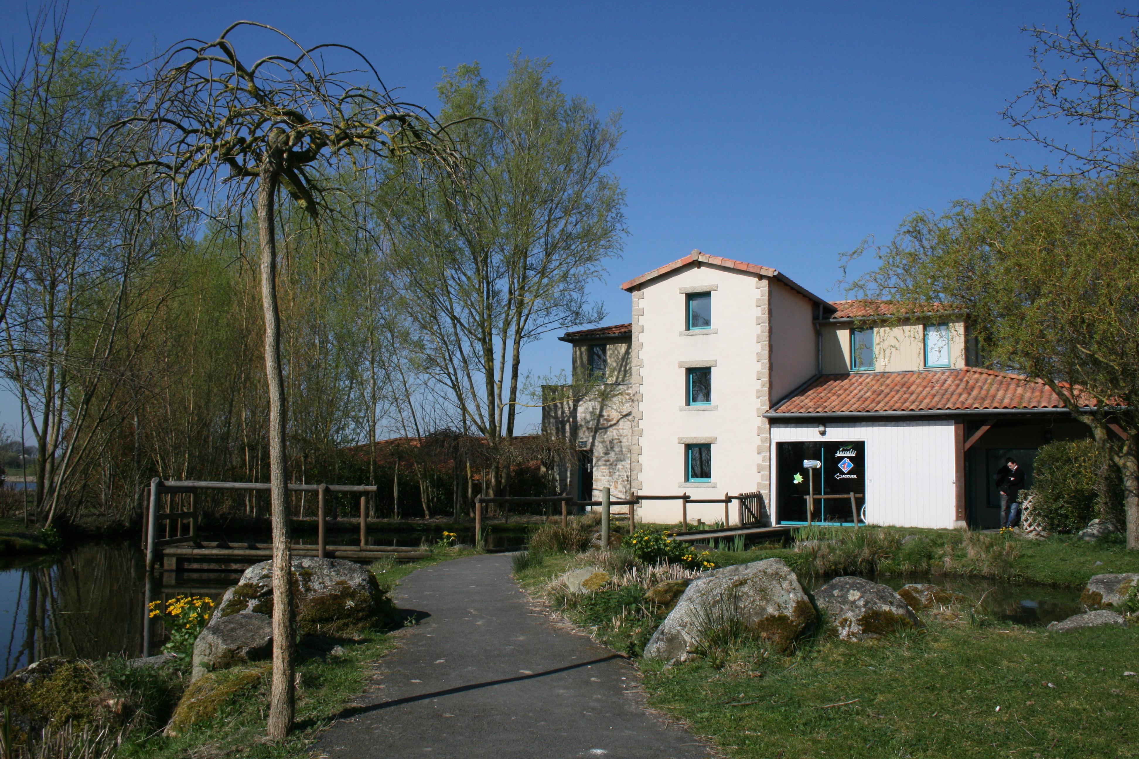 Terres De France - Natura Resort Pescalis Moncoutant Exteriér fotografie